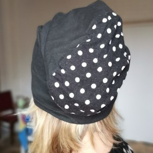 Czapka damska  wiosenna