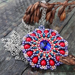 ,,koralowy medalion,,