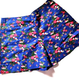 Krótkie spodenki zapinana na zamek