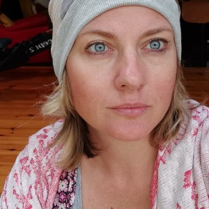 Czapka wiosenna patchworkowa smerfetka