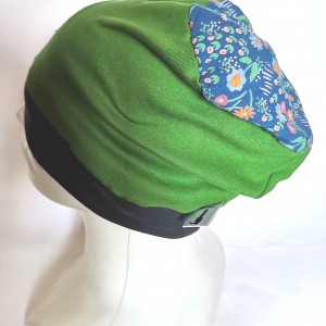 Czapka wiosenna sportowa damska