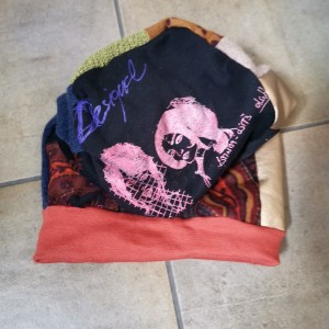 Czapka wiosenna patchworkowa smerfetka