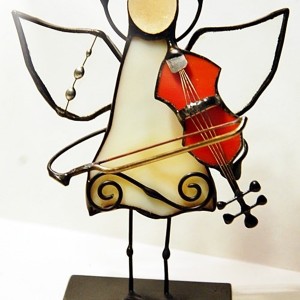 Aniołek witrażowy 3D  skrzypek/skrzypaczka