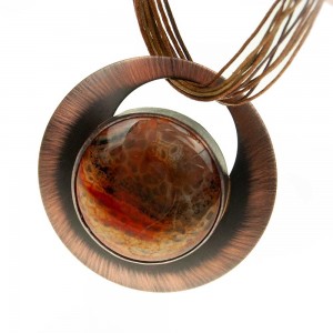 Miedziany naszyjnik z agatem c852