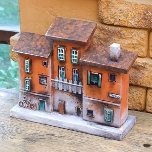 Stara Kamienica - dekoracja z drewna, do postawienia