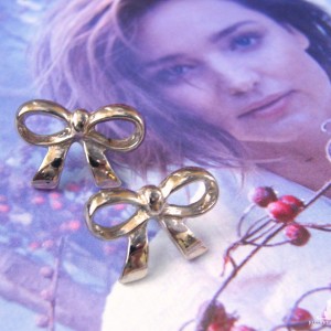 Kolczyki sztyft: kokardki złote