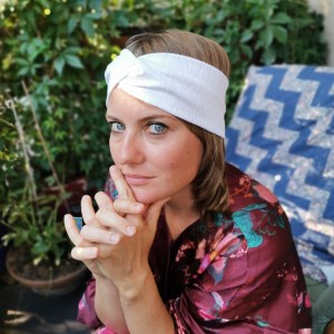 Opaska biała turbanowa