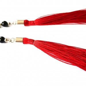 Klipsy czerwone długie lekkie chwosty