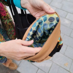 Czapka patchworkowa damska na podszewce z wizerunkiem frida kahlo