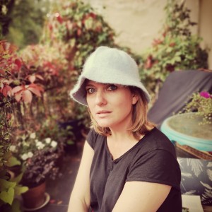 Kapelusz a gora niebieski