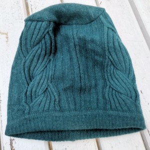 Zielona wełniana czapka