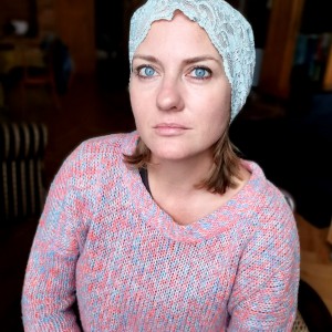 Czapka koronkowa codzienna