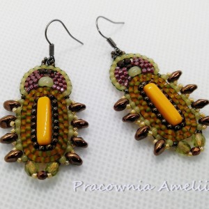 koralikowe skarabeusze