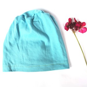 Czapka niebieska zwyklak