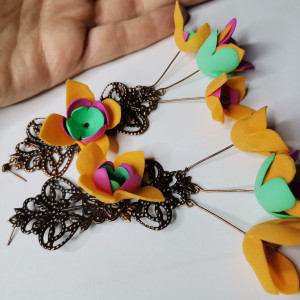 Kolczyki kwiatowe wkrętki