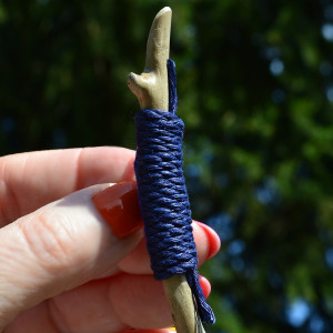 BROSZKA z drewnem z Morza Bałtyckiego