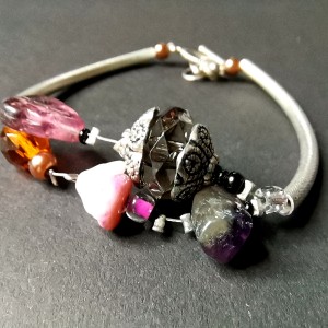 bransoletka koralikowa etno