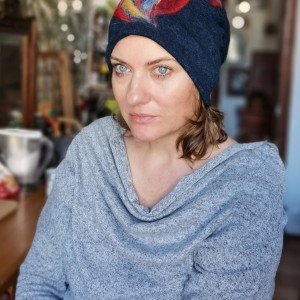 Czapka wełniana granatowa