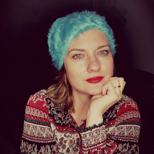 Czapka futrzana niebieska uniwersalna