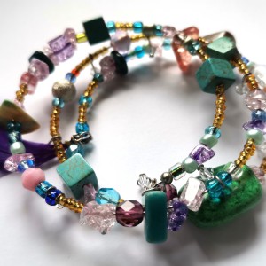 bransoletka koralikowa etno drut pamięciowy