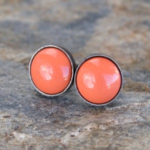 Koralowe sztyfty drobinki z perłami Swarovskiego b790