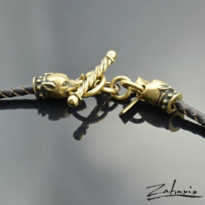 Wisior Rzemień WIlczki Brąz Zahario