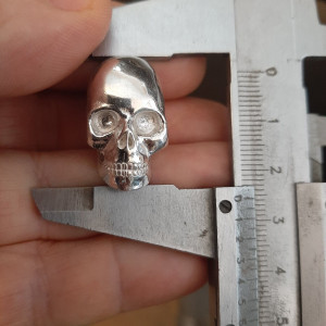 Wisior Czacha Srebro