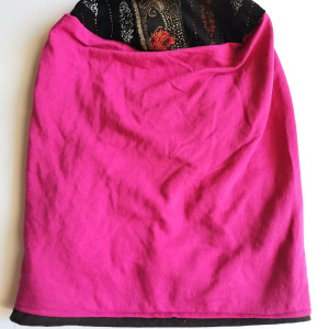 Czapka amarantowa wiosenna