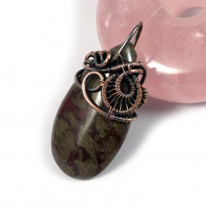 Krwawnik, Miedziany wisior z kamieniem krwistym, heliotrop, ręcznie wykonany, prezent dla niej, prezent dla mamy, prezent urodzinowy