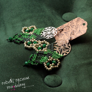 Makramowe zielone motylki