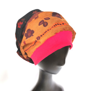 Czapka materiał włoski wiosenna