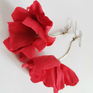 Kolczyki czerwone kwiaty