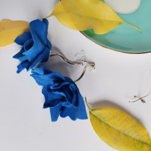 Klipsy chabrowe pastelowe  kwiaty