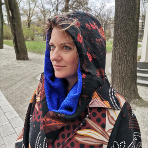 Komin kaptur uszyty z włoskiego