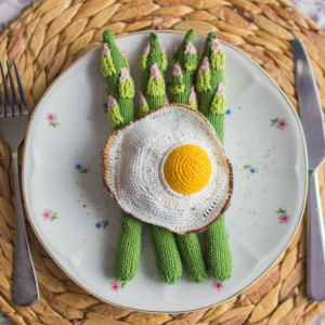 Szydełkowe jajko sadzone