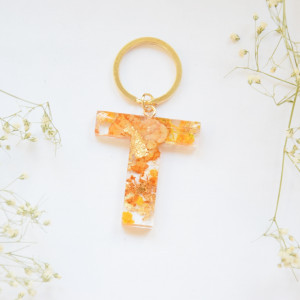 Brelok Literak - "T"