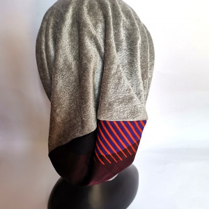 Czapka codzienna uniwersalna szaro srebrna