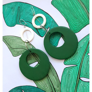 5290 długie kolczyki koła zielone białe