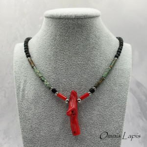 Naszyjnik z koralem, turkusem, onyksem i lawą wulkaniczną