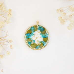 Zawieszka do naszyjnika - turkusowy wianek