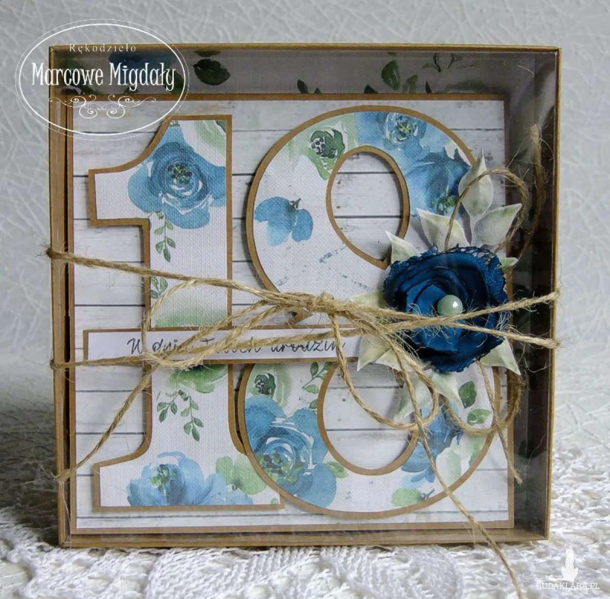 Kartka na osiemnastkę, urodzinowa kartka w pudełku, kwiatowa