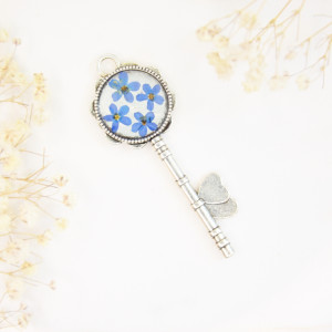 Zawieszka do naszyjnika - klucz