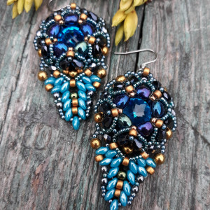 ,,w niebieskim odcieniu,,