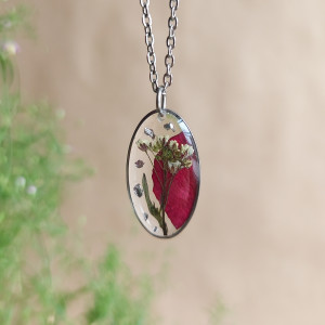 Srebrna jajowata zawieszka srebrny wisiorek czerwona róża kwiat naszyjnik żywica z żywicy kwiaty z kwiatami drzewko drzewo kwiaty