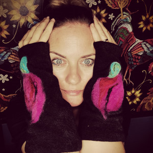 mitenki w kolorze czarnym filcowane wełna merynosów