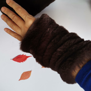 mitenki miłe sztuczne futerko