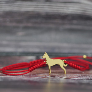 Owczarek belgijski Malinois - bransoletka z psem, srebro 925 pozłacane