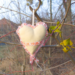 serduszko zawieszka, serduszko ozdoba, serduszko dekoracja do domu, ozdoba, zawieszka, dekoracja
