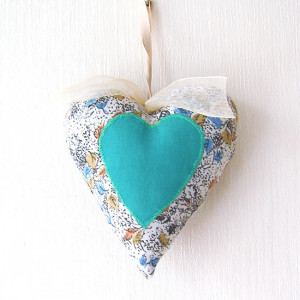 serduszko zawieszka, serduszko ozdoba, serduszko dekoracja do domu, Boże Narodzenie ozdoba, świąteczna dekoracja, zawieszka na choinkę