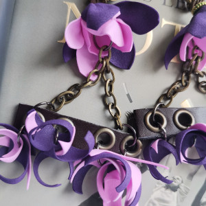 Klipsy frędzle etno boho folk box